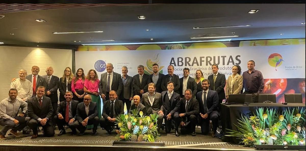 Abrafrutas celebra 10 anos de histria ao promover a  fruticultura brasileira no mundo